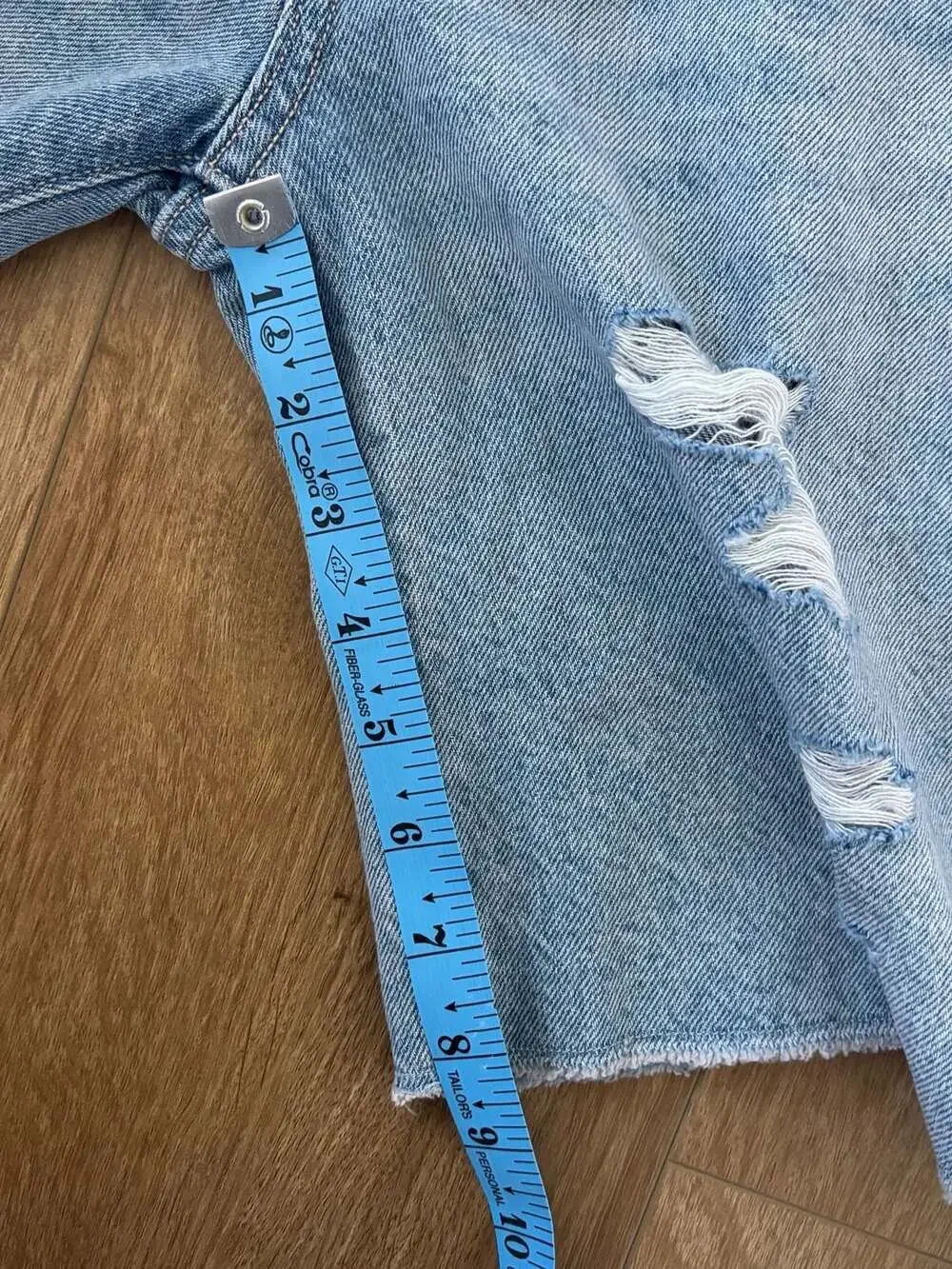 Old Navy Girls Mid-Rise Built-In Tough Distressed Denim Bermuda Shorts Size 18